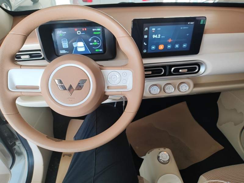Used Wuling Hongguang MINIEV 2024 3rd Generation 170 km — 9