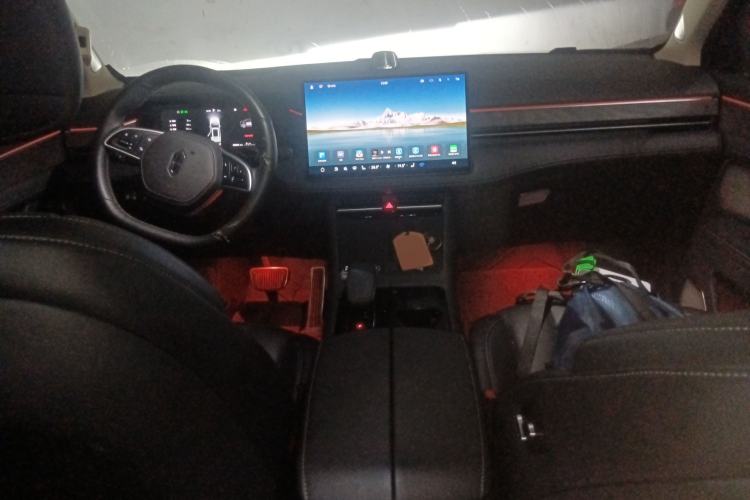 Used Hima AITO M7 2024 1.5T Rear-Drive Plus Version 5 Seats Center Console