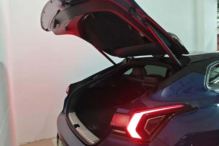 Used Zeekr 001 2023 YOU Edition 100 kWh
