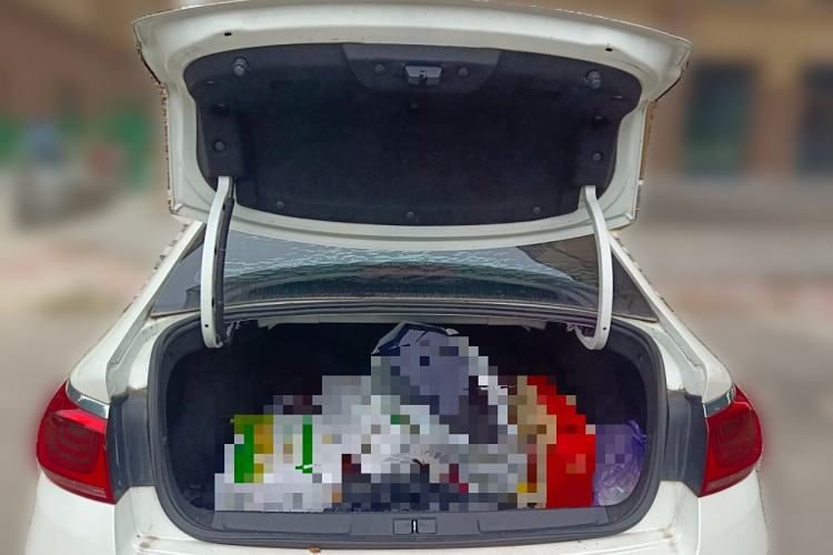 Used Citroen C4 Sega 2016 Joyful Edition 1.6L Automatic Comfort Model Trunk