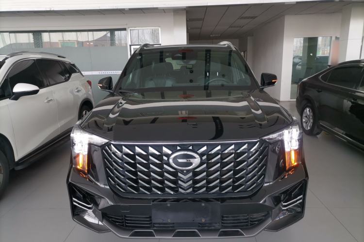 Used GAC Trumpchi GS8 2022 Linghang Series 2.0 TGDI Two-Wheel-Drive Luxury Smart Connectivity Version (7 Seats)