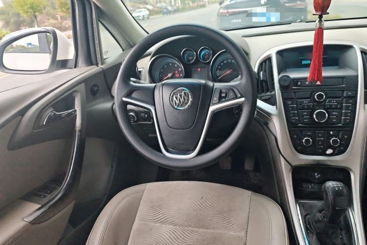 Used Buick GT 2013 XT 1.6L Manual Comfort Edition