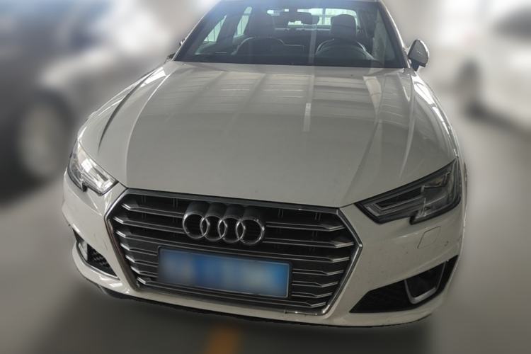 Used Audi A4L 2019 40 TFSI Fashion Edition China VI Emission Standard
