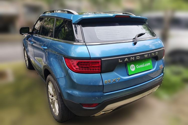 Used Land X7 2015 2.0T Panoramic Prestige Edition Rear Left 45 Deg