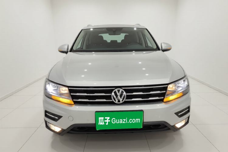 Used Volkswagen Tiguan L 2018 Facelift 330TSI Automatic Two-Wheel Drive Luxury Edition Front