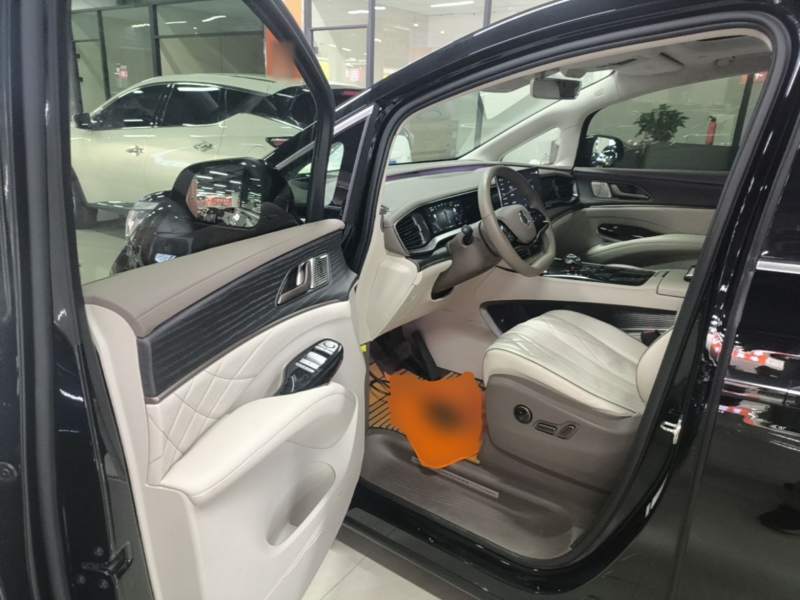 Used Denza D9 2022 DM-i 970 Four-Wheel Drive Flagship Model — 15