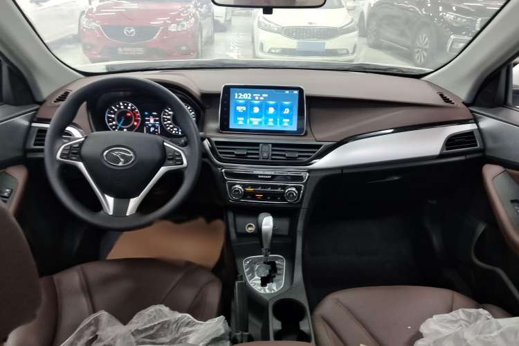 Used Soueast A5 Wing Dance 2022 1.5L CVT Wing Drill Model
