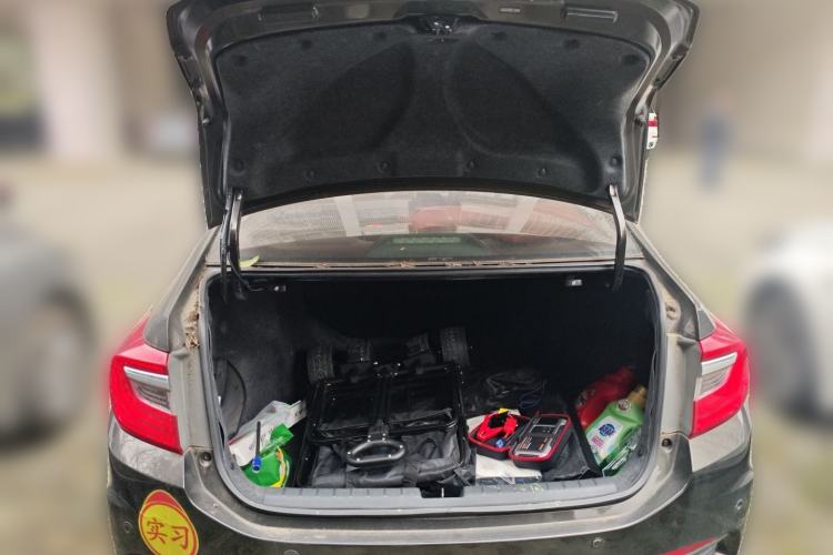 Used Honda Crider 2013 1.8L automatic luxury edition