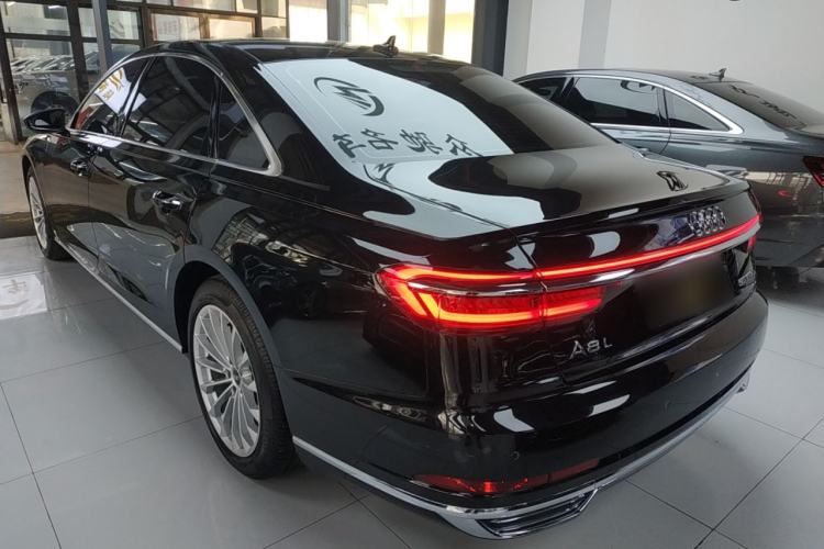 Used Audi A8 2022 A8L 50 TFSI quattro Comfort Edition Collector's Model
