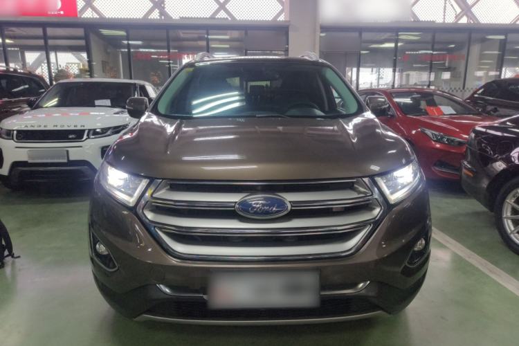 Used Ford Edge 2015 2.0T GTDi Two-Wheel-Drive High-Line Version
