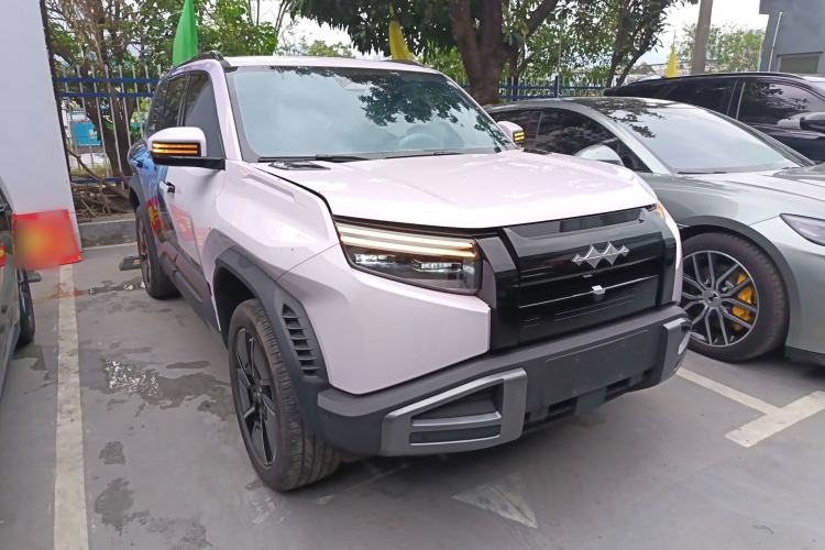 Used Formula Leopard Titanium 3 2025 501 km All-Wheel Drive Intelligent Driving Max Edition Exterior 1