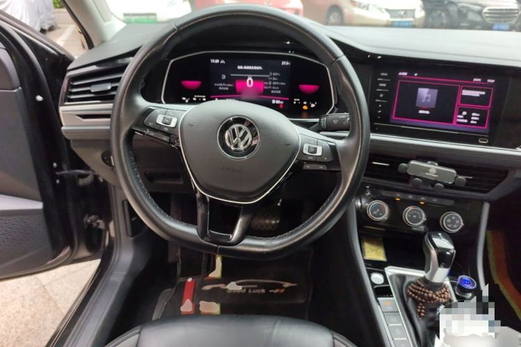 Used Volkswagen Sagitar 2021 280TSI DSG Excellence Edition Steering Wheel