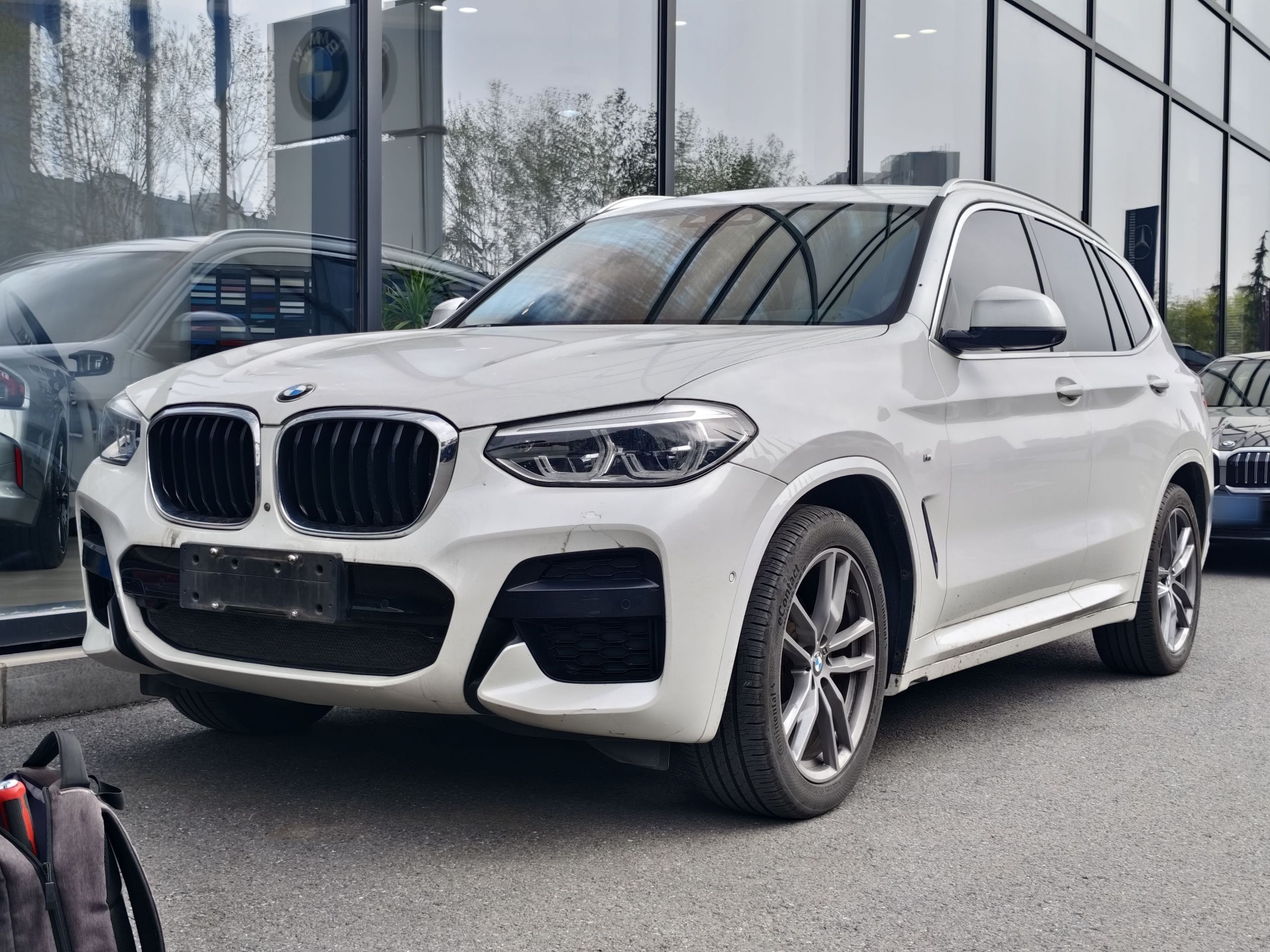 Parte inferior delantera