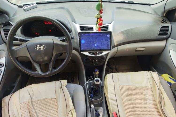 Used Hyundai Verna (older generation) 2014 1.4L Manual Smart GLS Trim