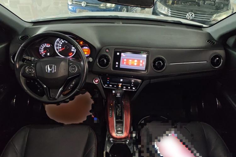 Used Honda XR-V 2015 1.8L VTi CVT Luxury Edition Center Console