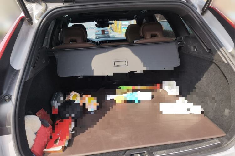 Used Volvo XC60 2023 B5 4x4 Smart Luxury Edition