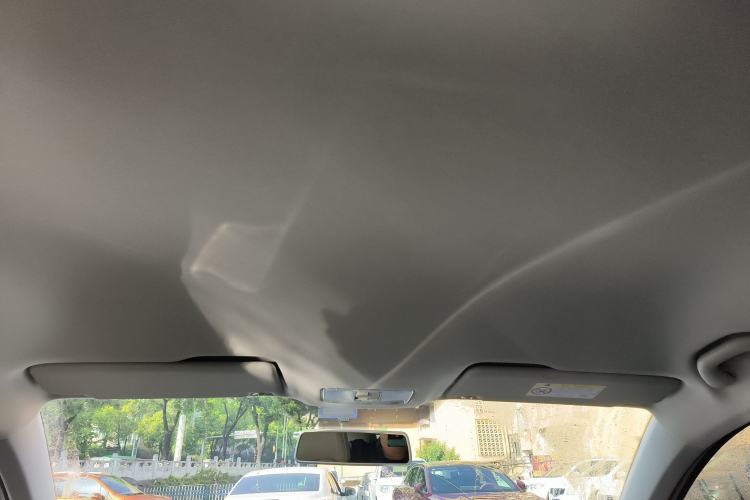 Used Jetta VS5 2022 280TSI Automatic Trendy Pro Version Headliner