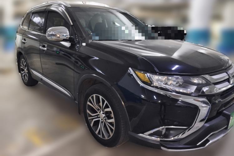 Used Mitsubishi Outlander 2017 2.0L Two-Wheel Drive Glory Edition 5 Seats