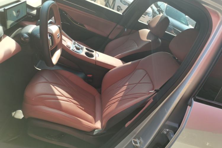 Used Geely Galaxy L6 2025 EM-i 140km Starship Edition
