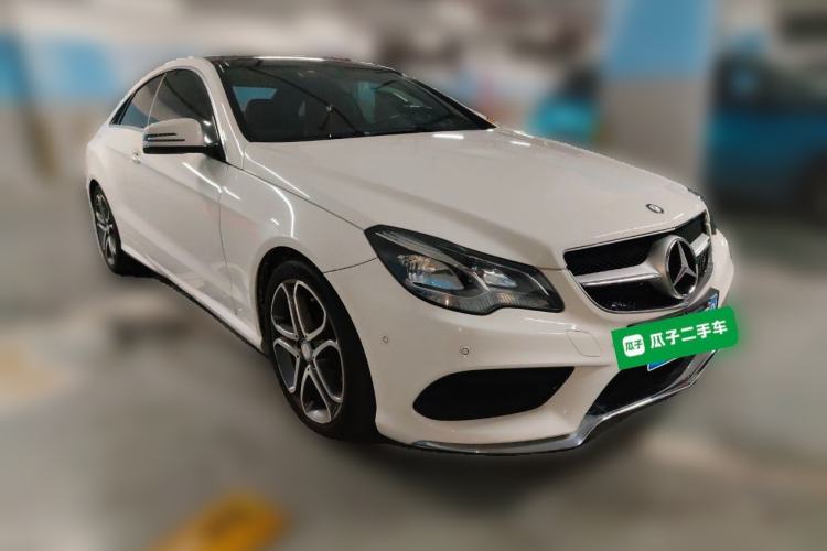 Used Mercedes-Benz E-Class 2014 E 200 Coupe Front Right 45 Deg
