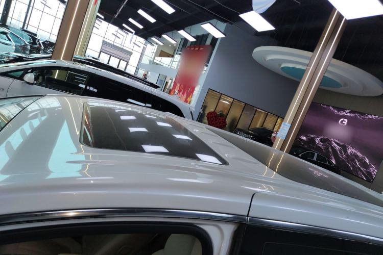 Used Buick GL8 2025 Lu Zun Deluxe Edition Roof