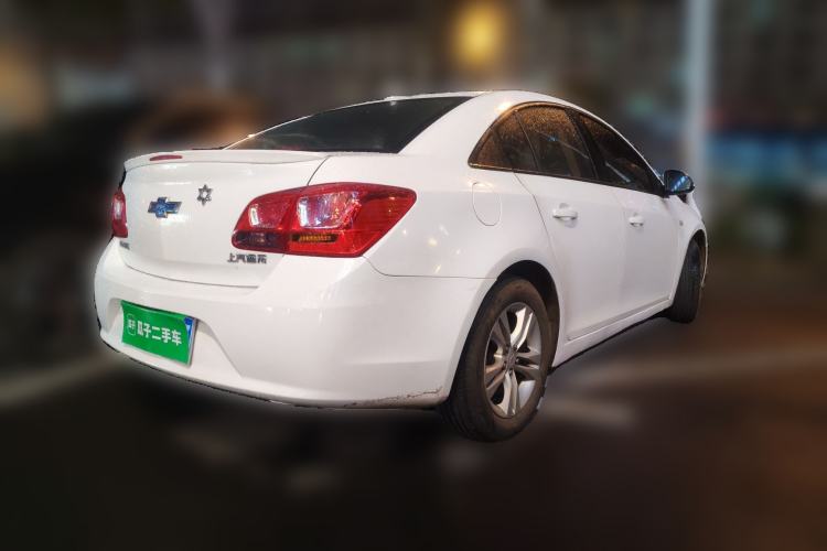 Used Chevrolet Cruze 2015 1.5L Classic SE MT
