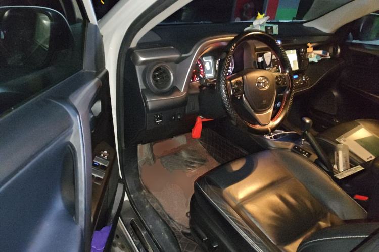 Used Toyota RAV4 2016 2.5L Automatic 4x4 Elite Edition