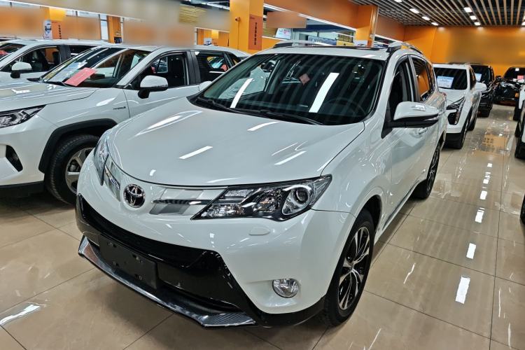 Used Toyota RAV4 2015 2.5L Automatic 4x4 Elite Edition