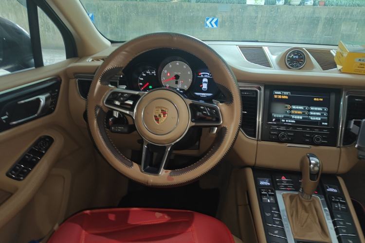 Used Porsche Macan 2014 Macan S 3.0T
