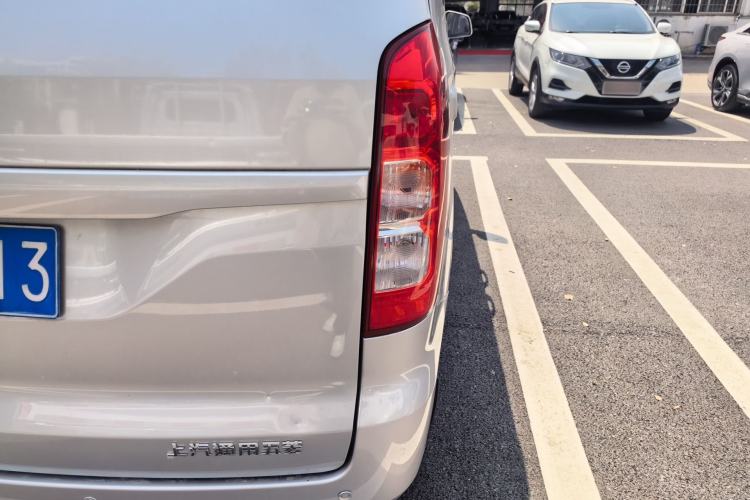 Used Wuling Hongguang V 2019 1.5L Standard Version L2B Right Rear Taillight