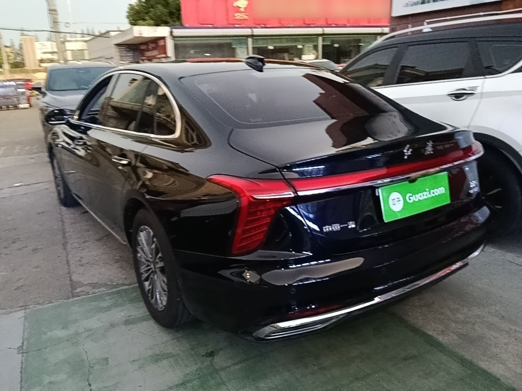 Hongqi H5 2024 2.0T Automatic Smart Connect Flagship Edition - Chinese Trim Xiang — снимка 4
