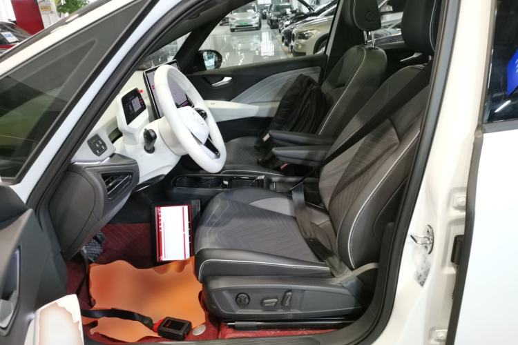 Used Volkswagen ID.3 2025 Smart Model Outstanding Oxygen Edition