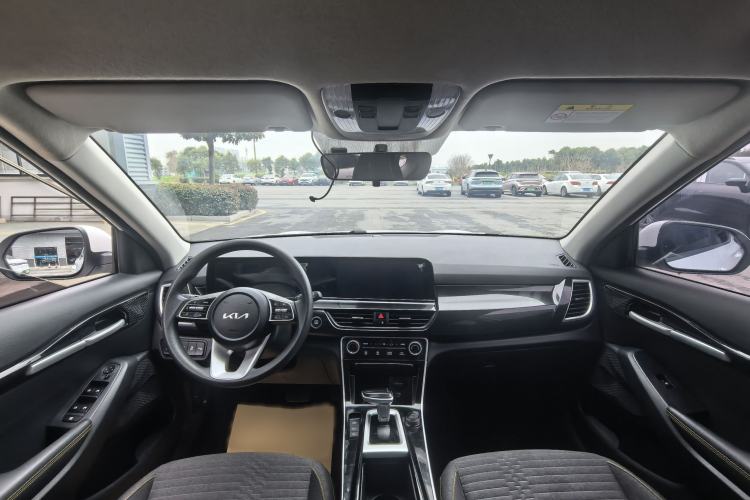 Used Kia Seltos 2023 1.5L CVT Comfort Edition
