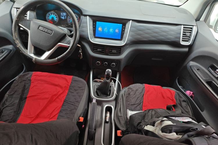 Used Jinbei Gold Hiace M Classic 2022 1.5L Travel Lion Passenger Van 6 Seats Center Console