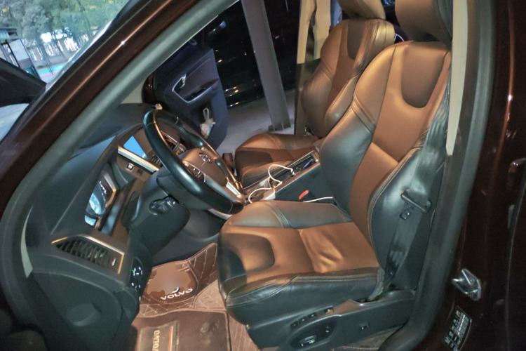 Used Volvo XC60 2015 T5 AWD Zhiyuan Edition
