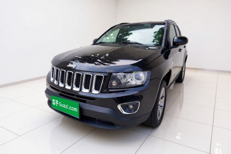 Used Jeep Compass 2014 Revised Version 2.4L Four-Wheel Drive Comfort Edition Guazi used car, China used car export, Used car for sale, Used cars, Cheapest cars for sale
