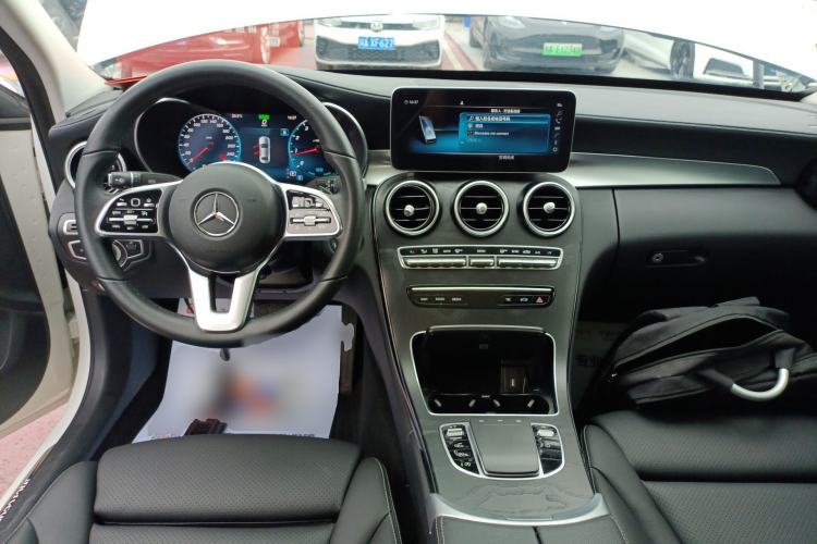 Used Mercedes-Benz C-Class 2019 C 260 L Sport Edition Center Console