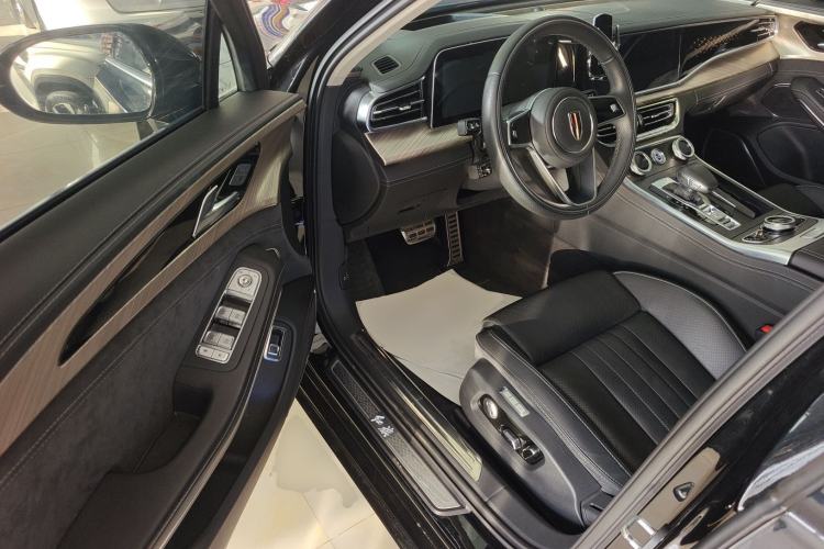 Used Hongqi H9 2022 2.0T Smart Connect Flagship Edition

