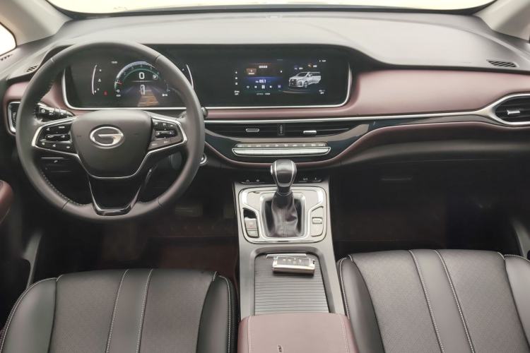 Used GAC Trumpchi M6 2021 PRO 270T DCT Luxury Edition Center Console