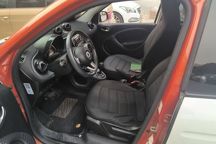 Used smart forfour 2016 1.0L 52 kW Passion Edition