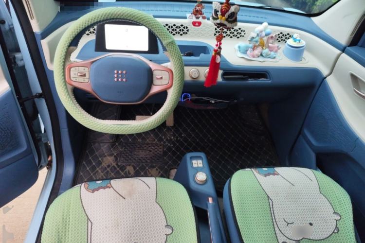 Used Dongfeng Fengon MINIEV 2022 Candy-Style Lollipop Center Console