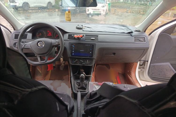 Used Volkswagen Santana 2021 1.5L Manual Fashion Edition Center Console