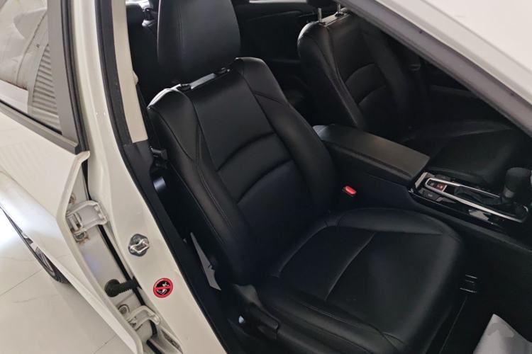 Used Honda Crider 2019 180 Turbo CVT Comfort Version China VI Right Front Seat