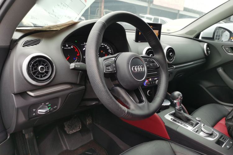 Used Audi A3 2017 Limousine 35 TFSI Style Edition
