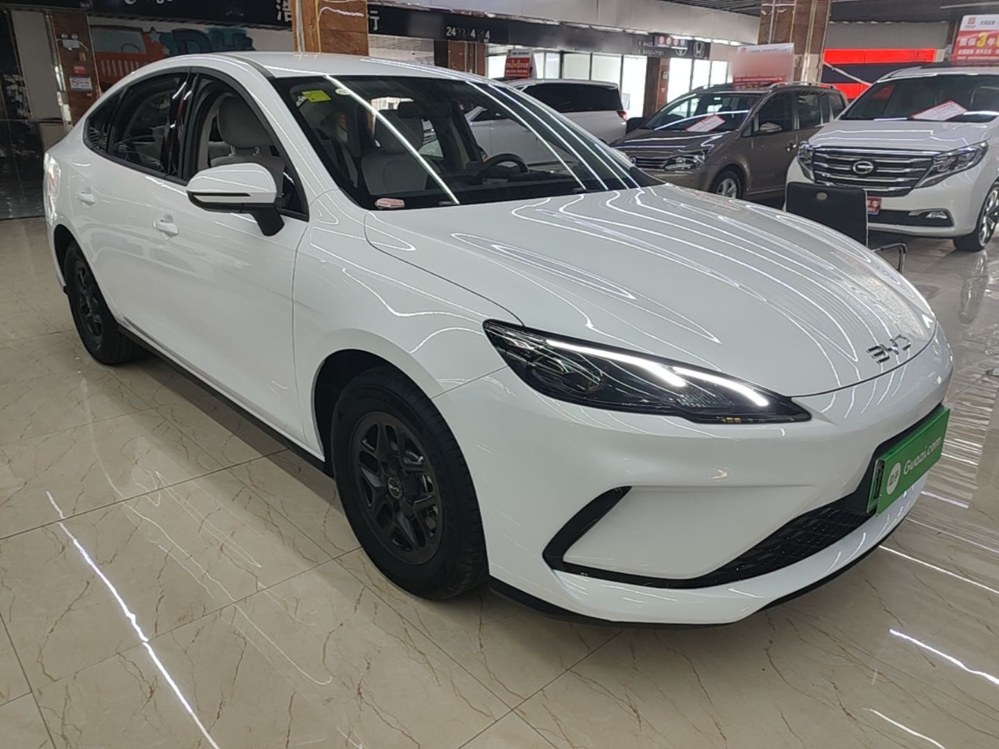 BYD Seal 05 DM-i 2025 DM-i Smart Drive 55KM Luxury Model — снимка 3