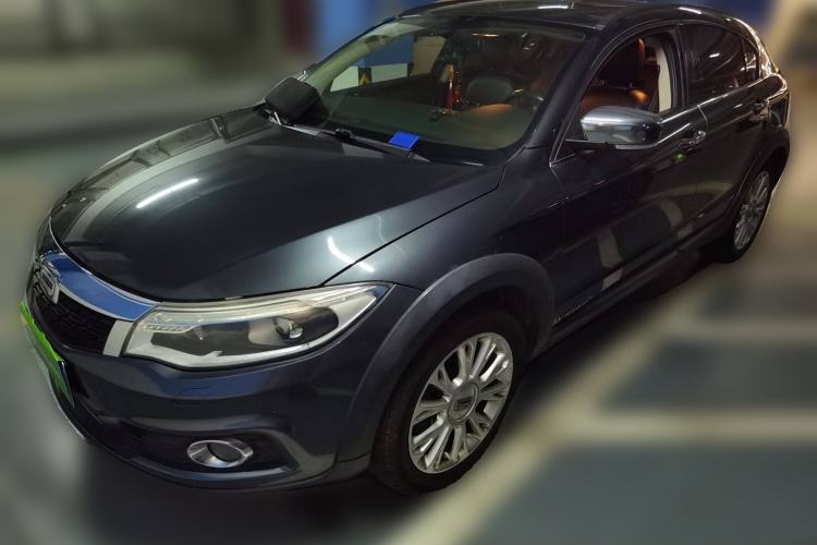 Used Qoros 3 2017 Urban SUV 1.6T Automatic ZhiZhen Model