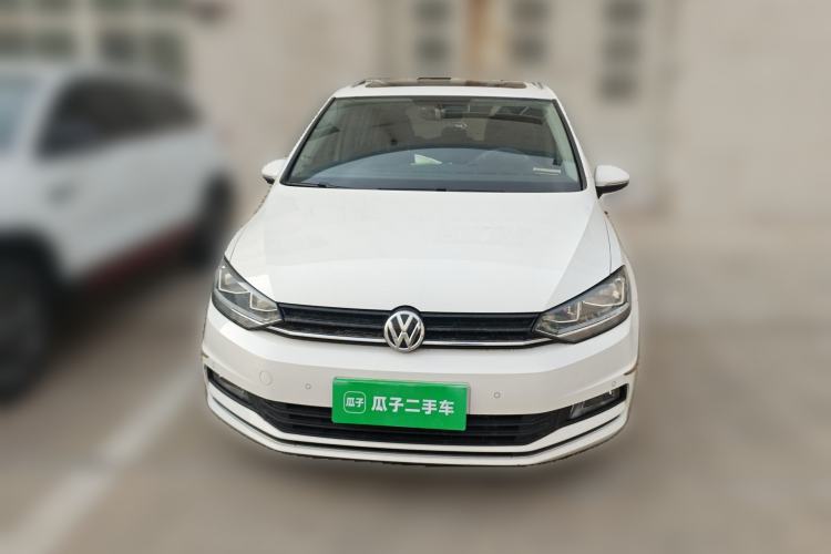 Used Volkswagen Touran 2018 Volkswagen Touran L 280TSI DSG Comfort Edition 7 Seats China VI Standard Front