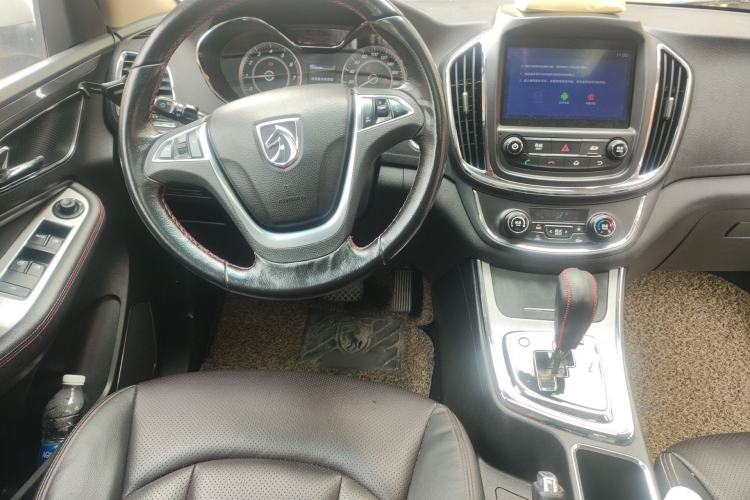 Used Baojun 560 2016 1.8L iAMT Luxury Model Steering Wheel