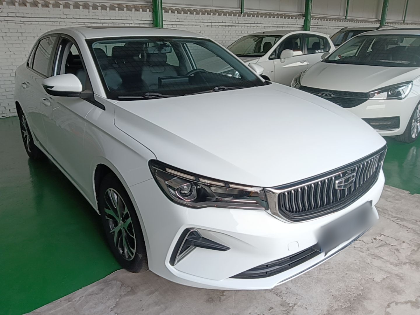 Geely Auto Emgrand 2022 4th Generation 1.5L Manual Luxury Model — снимка 3