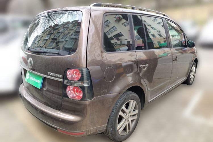 Used Volkswagen Touran 2011 1.4T DSG ZhiZhen Edition 5 Seats Rear Right 45 Deg